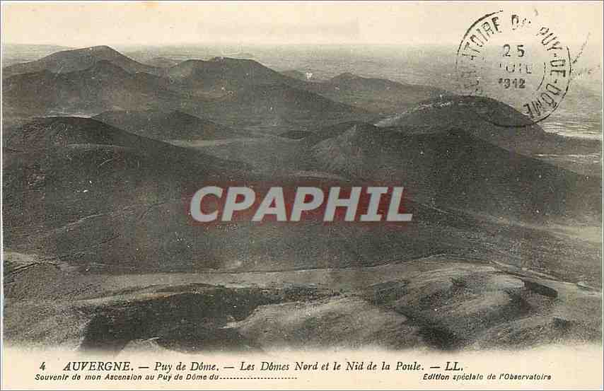CPA Auvergne Puy de Dome Les Domes Nord et le Nid de la Poule