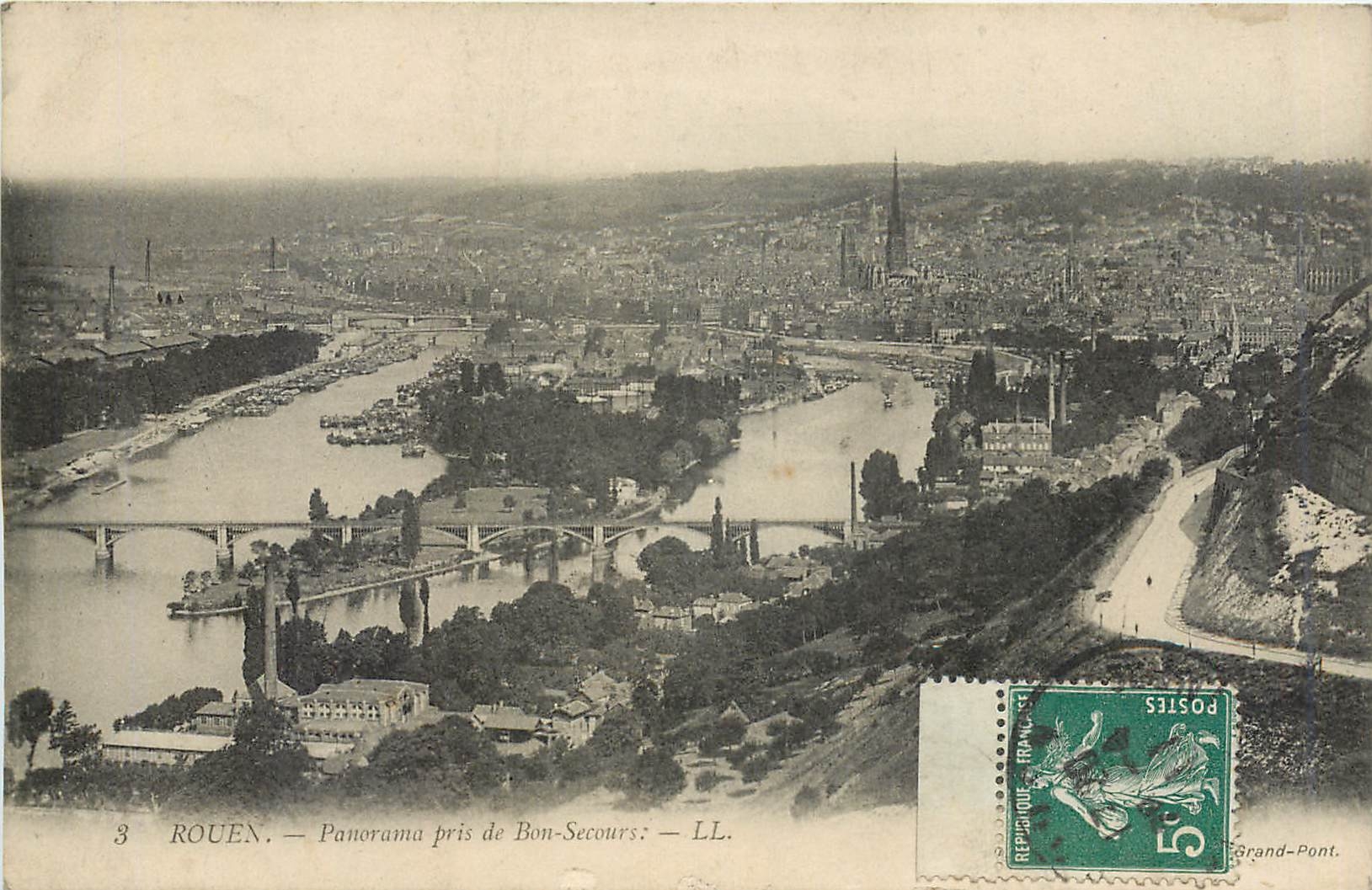 CPA Rouen panorama pris de Bon secours