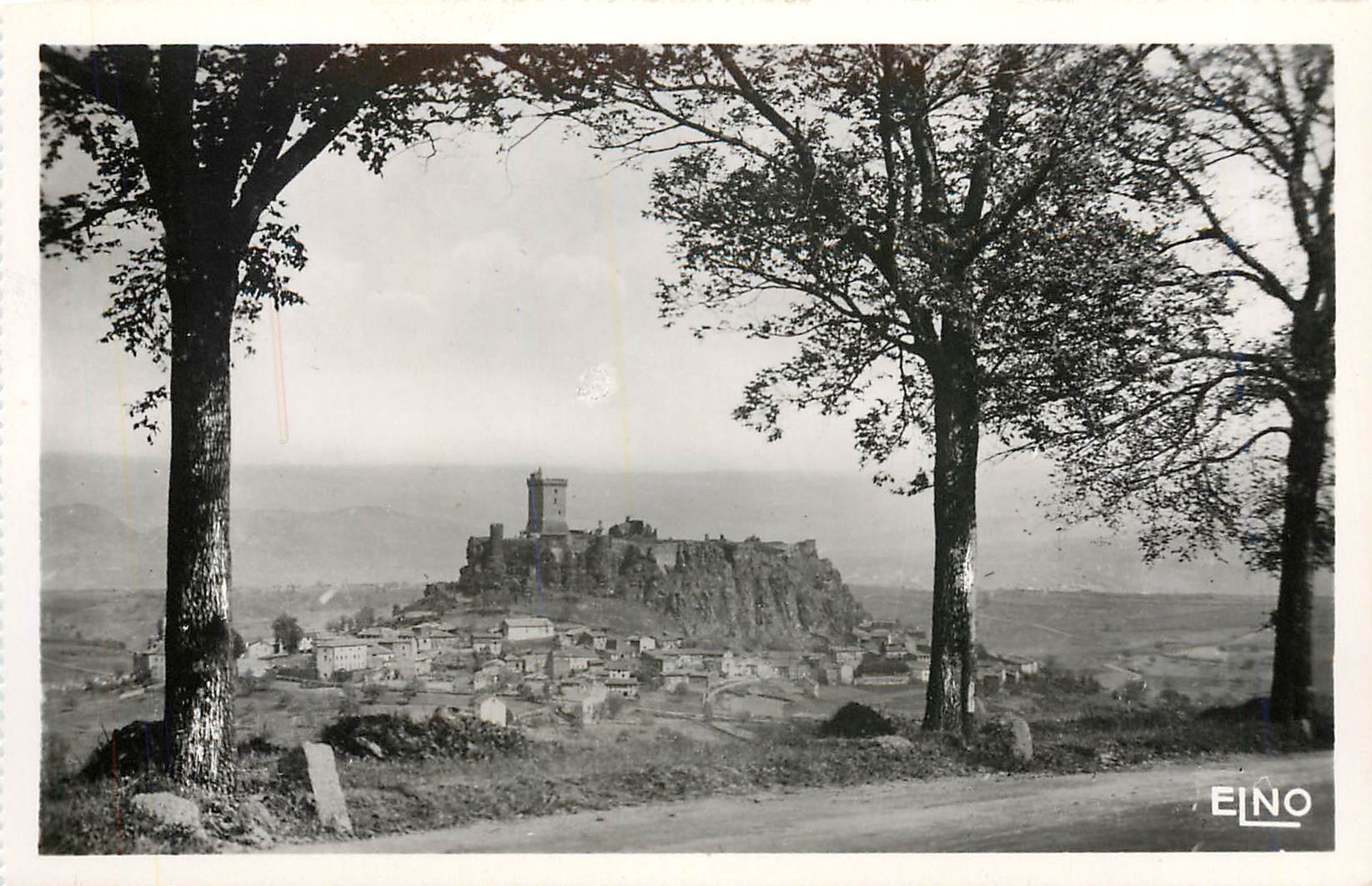 CPA Polognac pres le Puy haute Loire lt 760 et 806 Vue generale Nord Ouest et Route Nationale