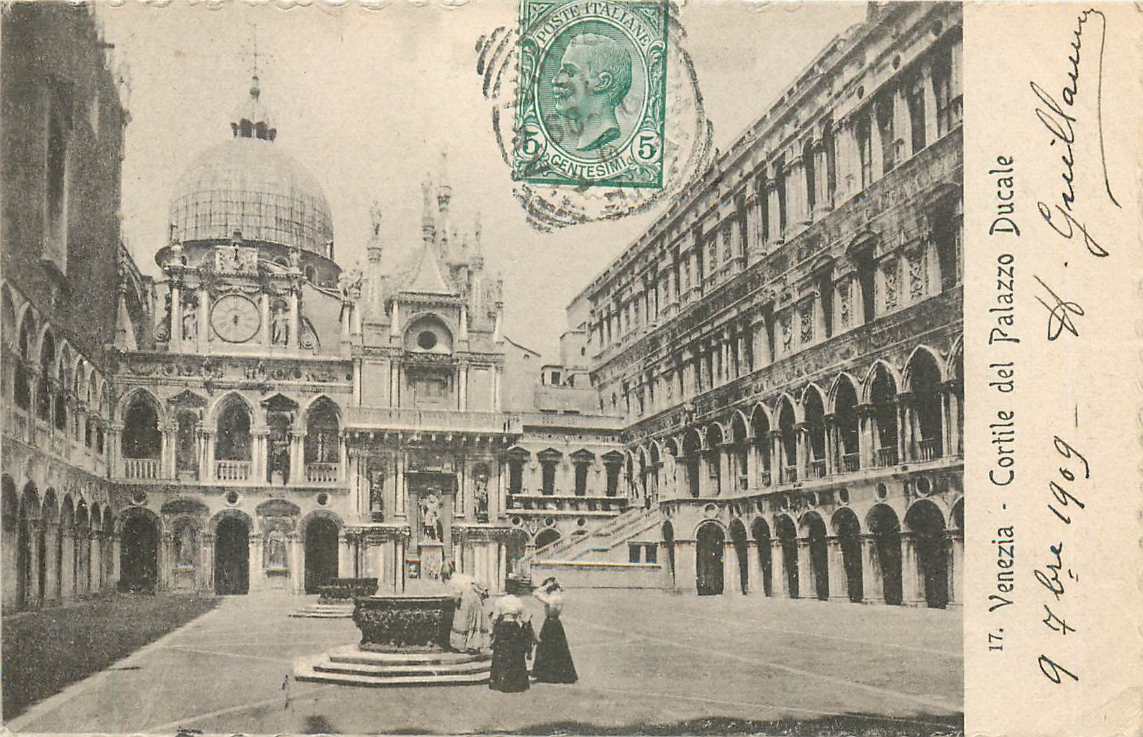 CPA Venezia Cortile del palzzo Ducale