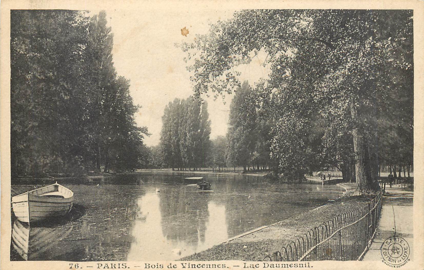 CPA Paris Bois de Vincennes lac Daumesnil