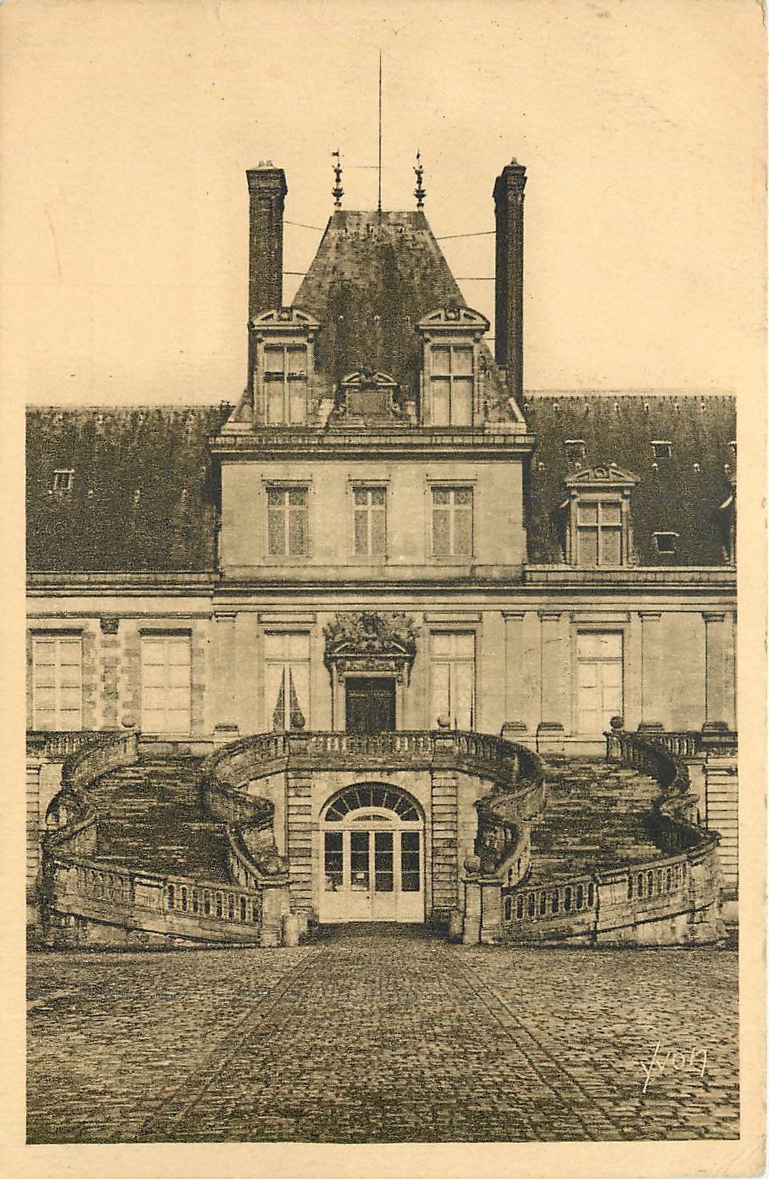 Castillo de Fontainebleau — Escalera del Fer-à-Cheval — Les Éditions d'Art Marcel