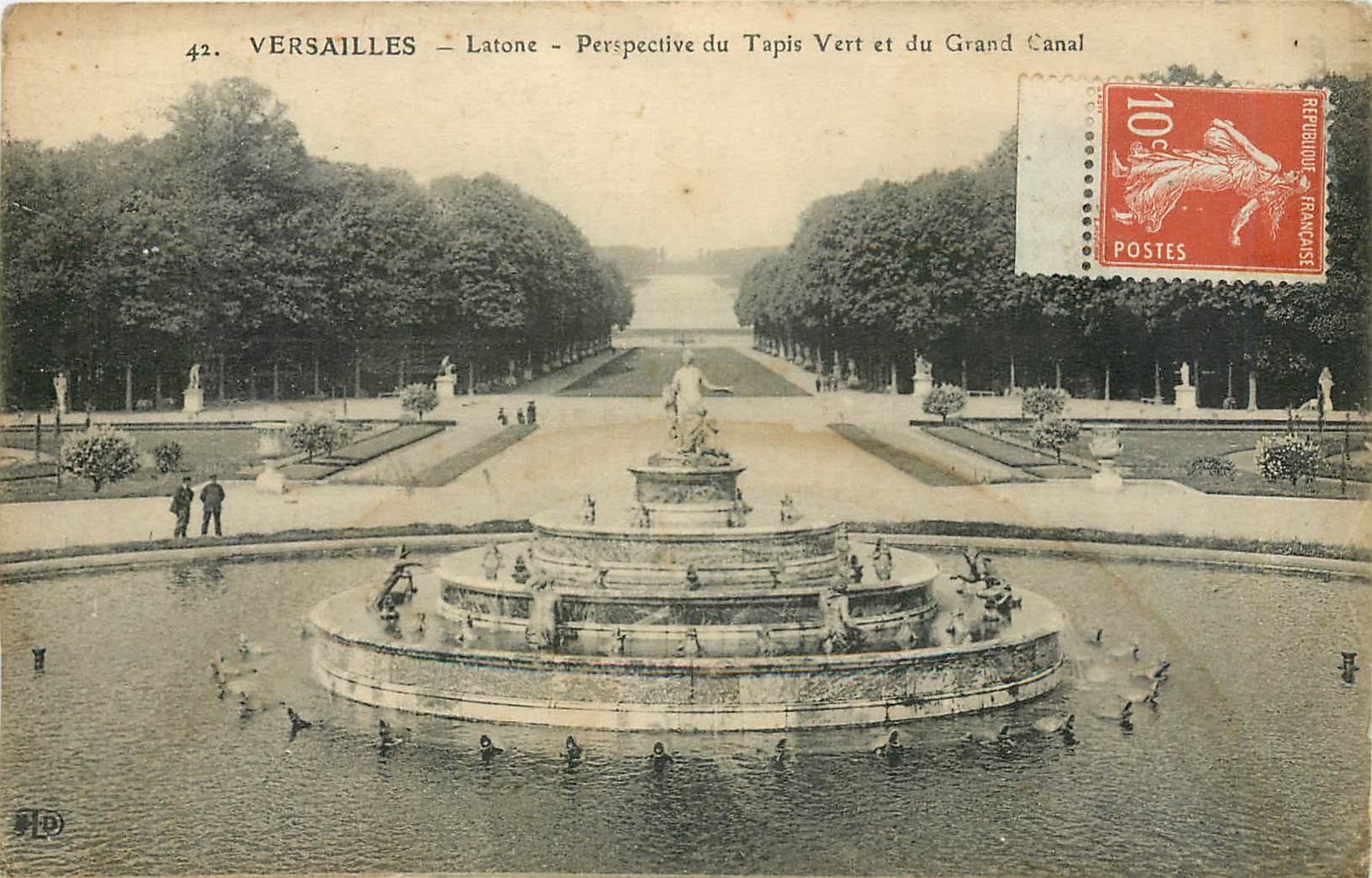 CPA Versailles latone perspective du Tapis du Grand Canal