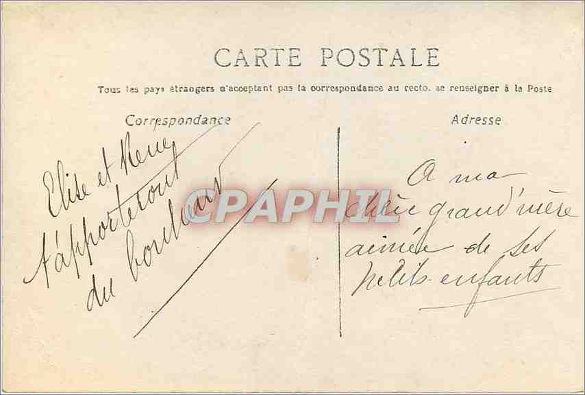 CPA Femme  Colombe — Verso