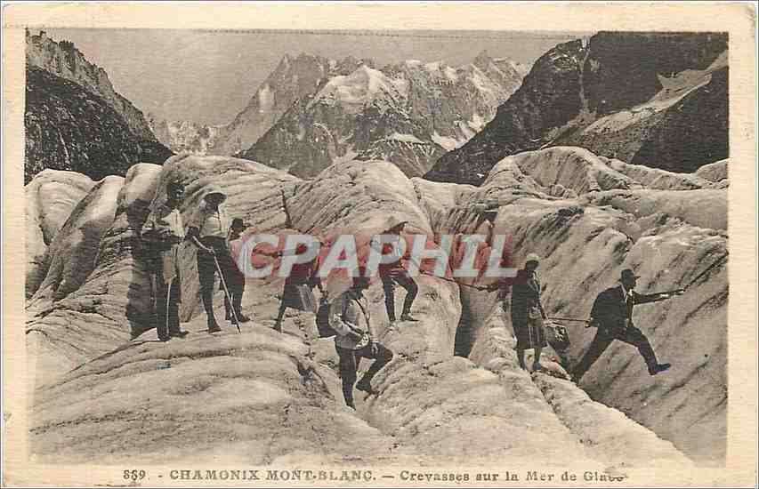 CPA Chamonix mont blanc crevasse sur la Mer de Glace Alpinisme
