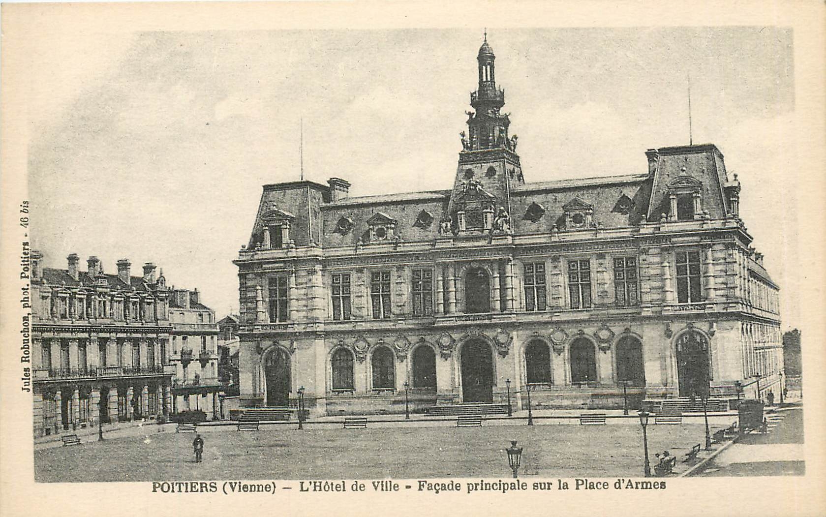 Poitiers (Vienne) — The Town Hall — Main Facade on Place d'Armes — Jules Robuchon, phot. Poitiers - 40 bis