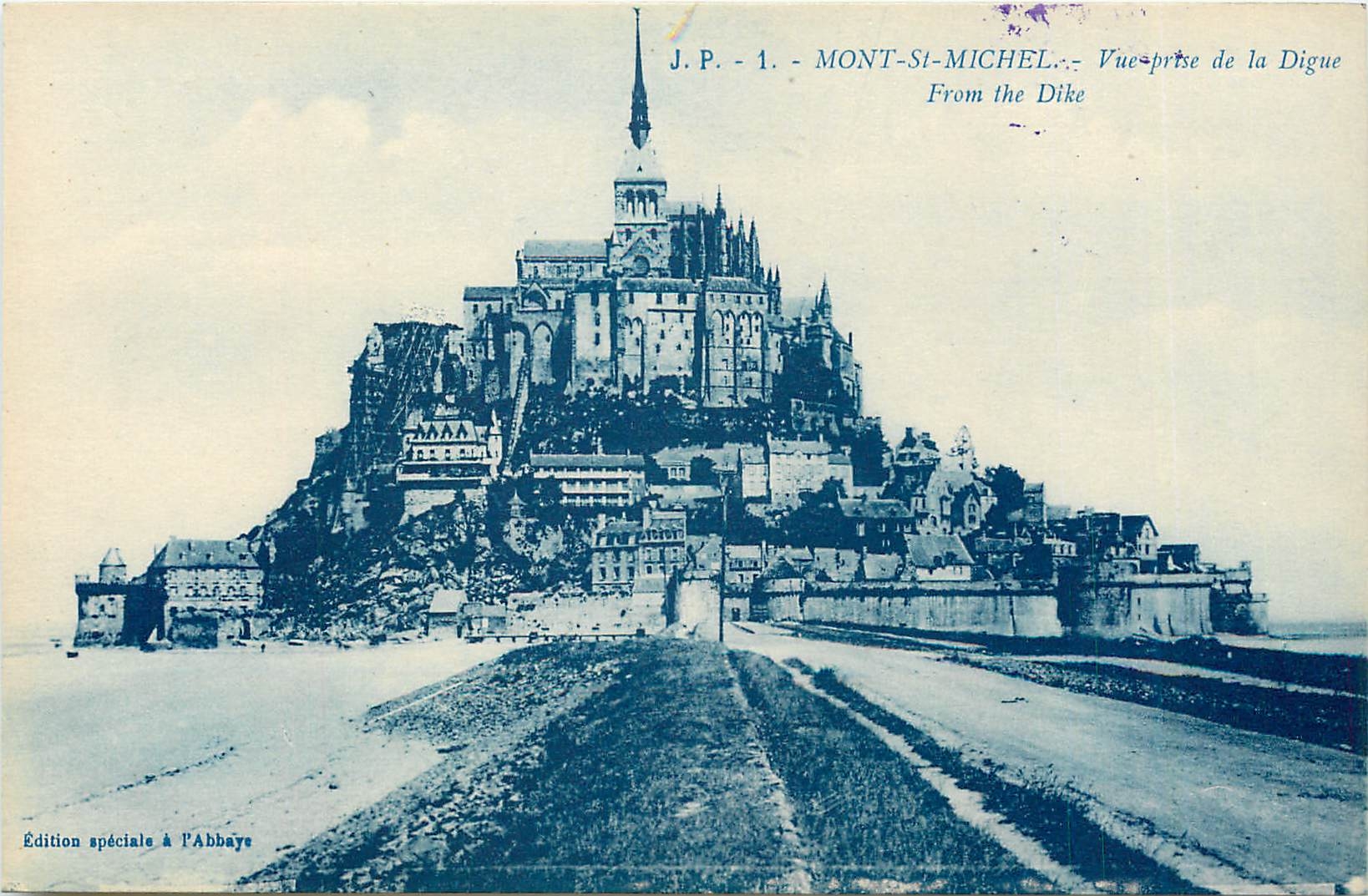 CPA Mont St Michel vue prise de la Digue