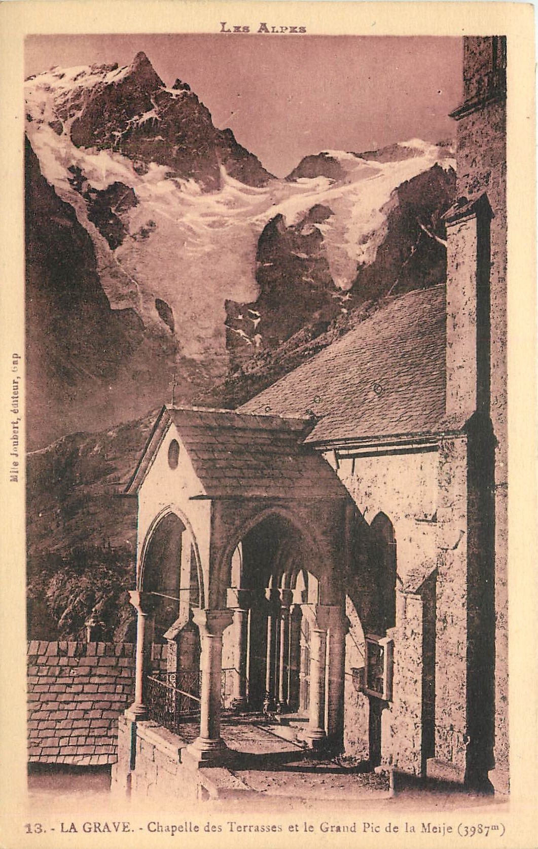 CPA La Grave chapolle des terrasses et le Grand Pic de la Meije