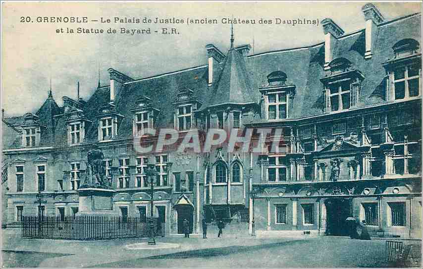 CPA Grenoble le Plis de justice Ancien Chateau es dauphins et la statue de bayard