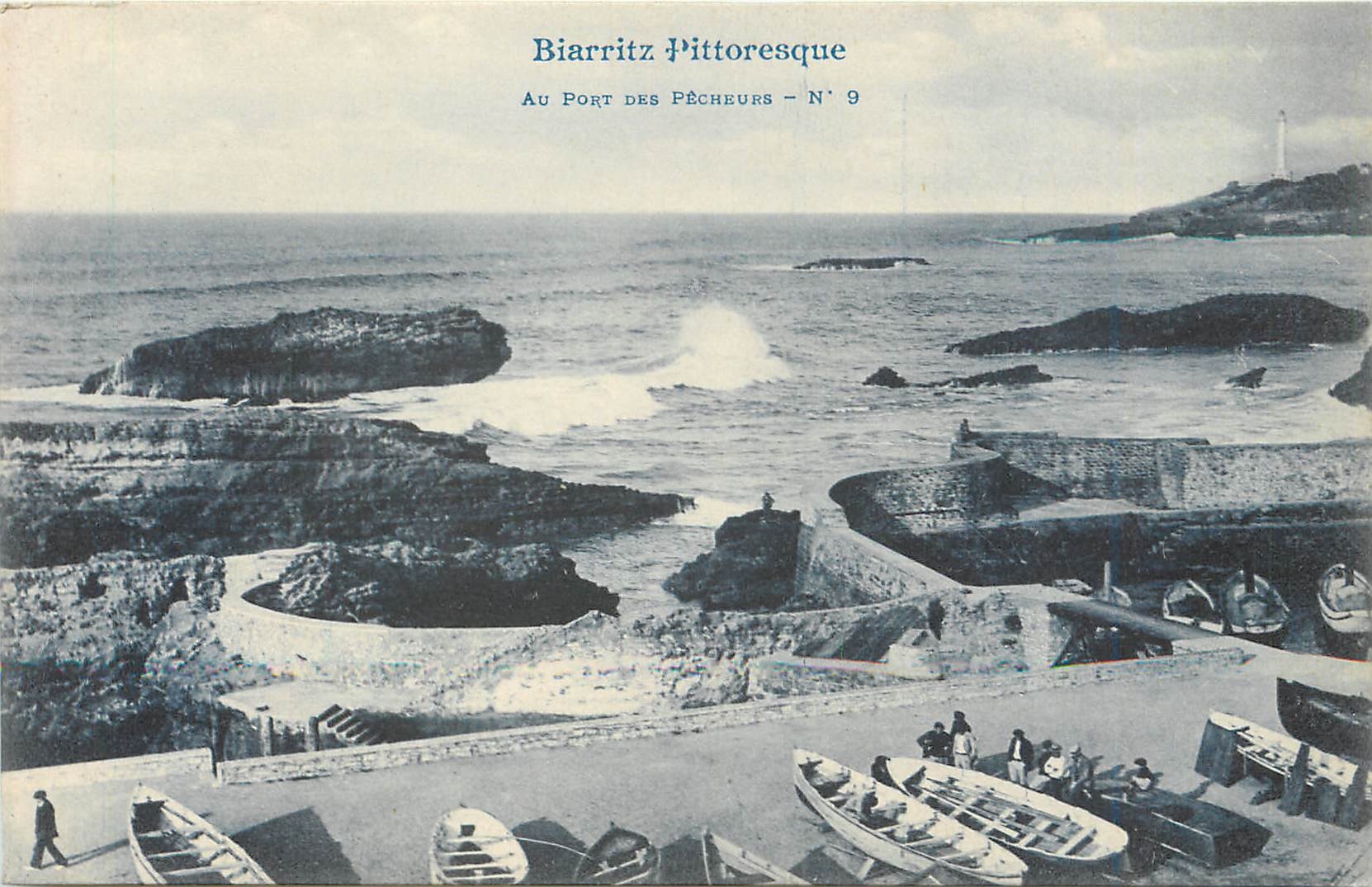 CPA Biarritz pitoresque Au Port des Pecheurs Peche Barque