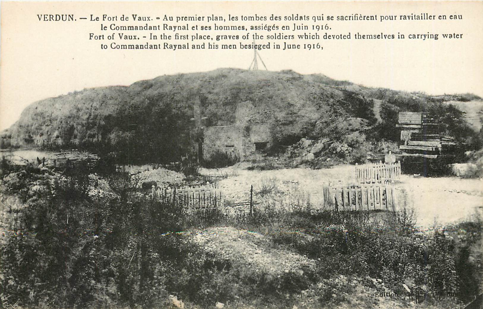 Verdun — Le Fort de Vaux — Tombes des soldats sacrifiés en juin 1916 — Édition