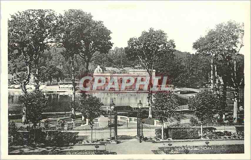CPA Bagnoles de l'Orne Le casino du lac vu du grand hotel 