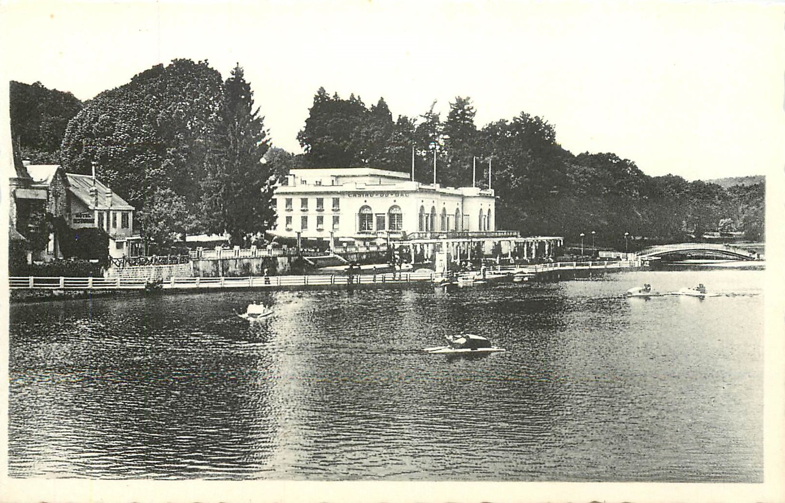 CPA Bagnoles de l'orne Le casino du le lac