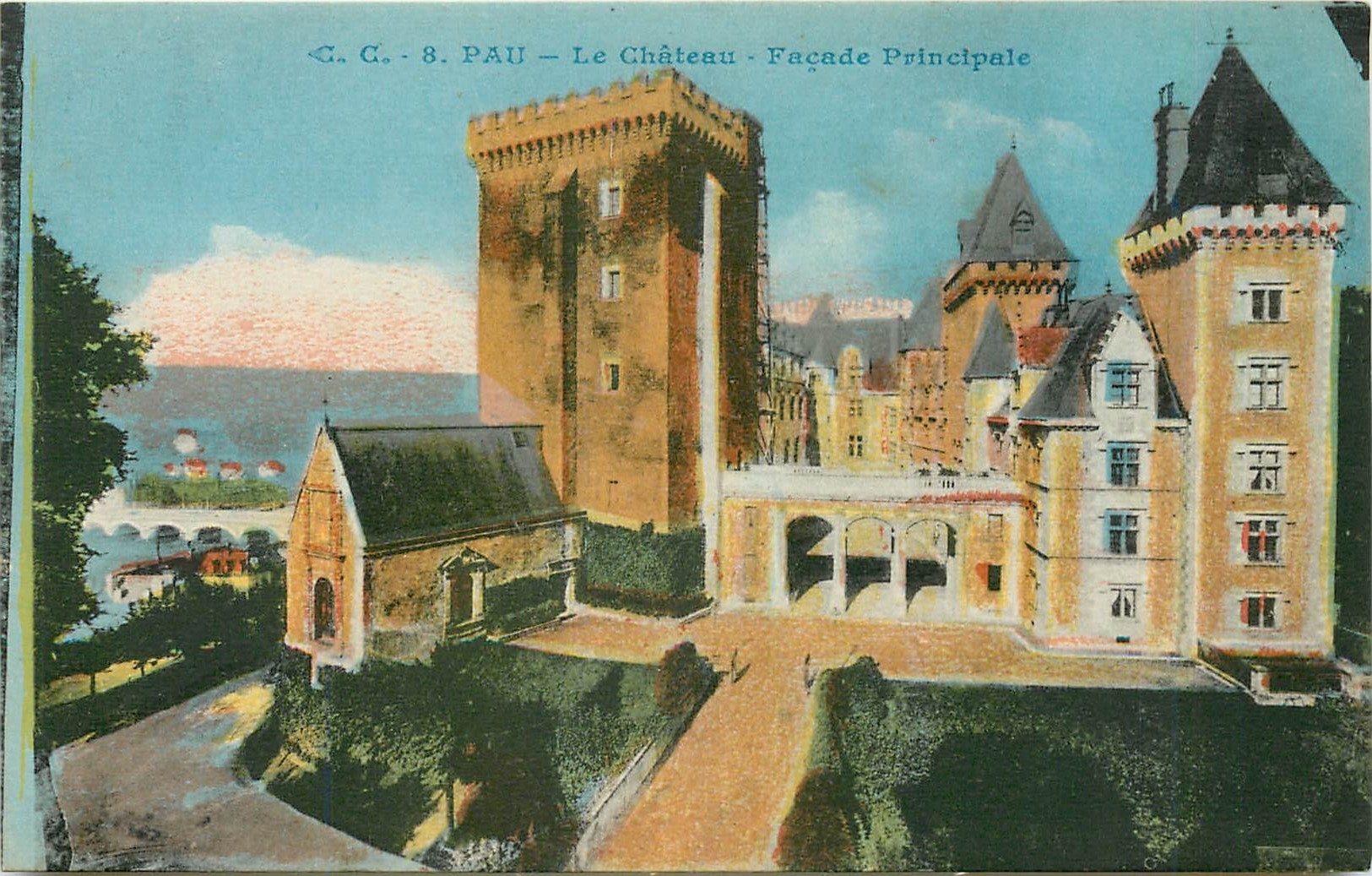 CPA Pau Le chateau facade principale