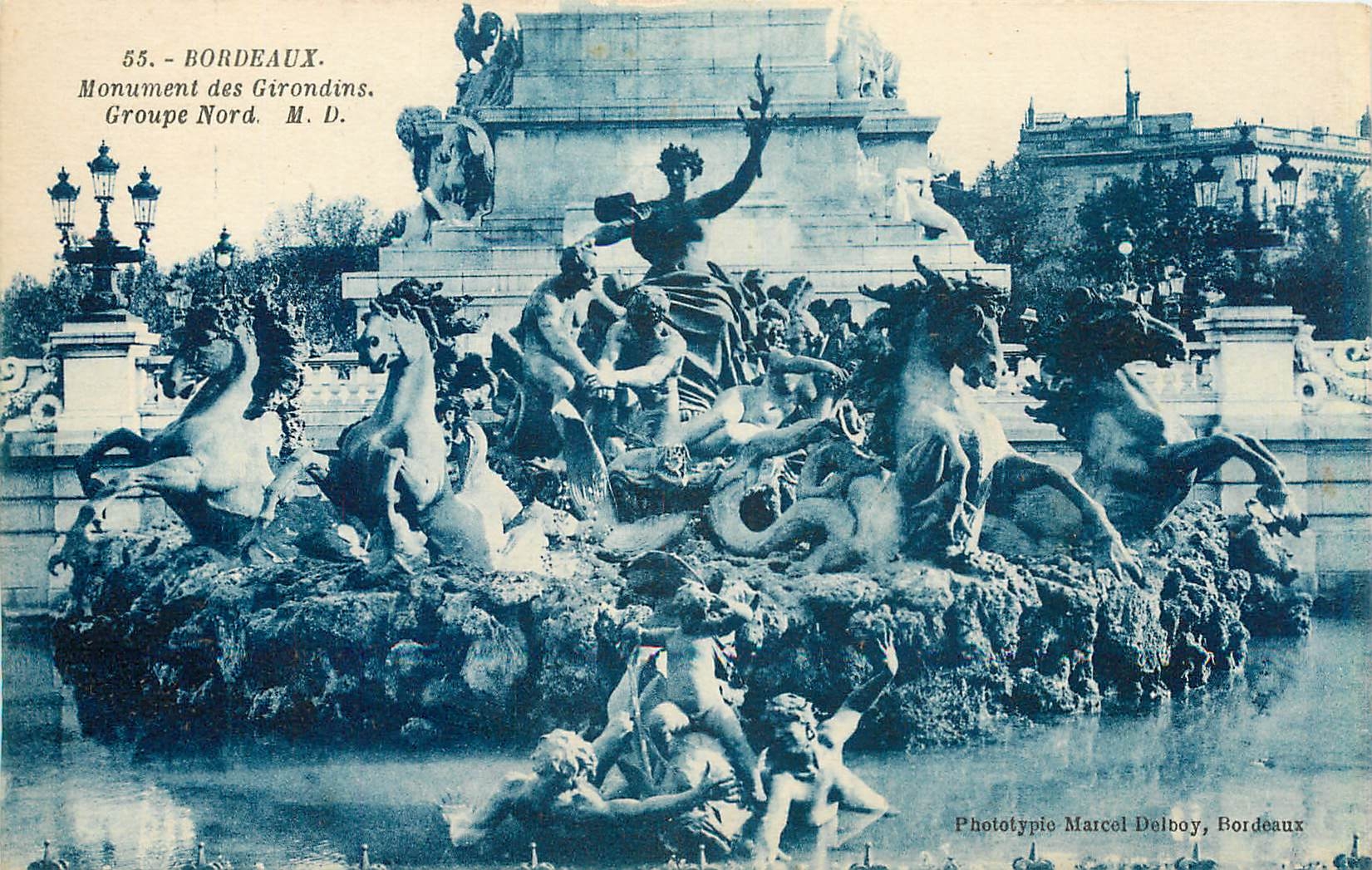CPA Bordeaux Monument des Girondins Groupe Nord MD