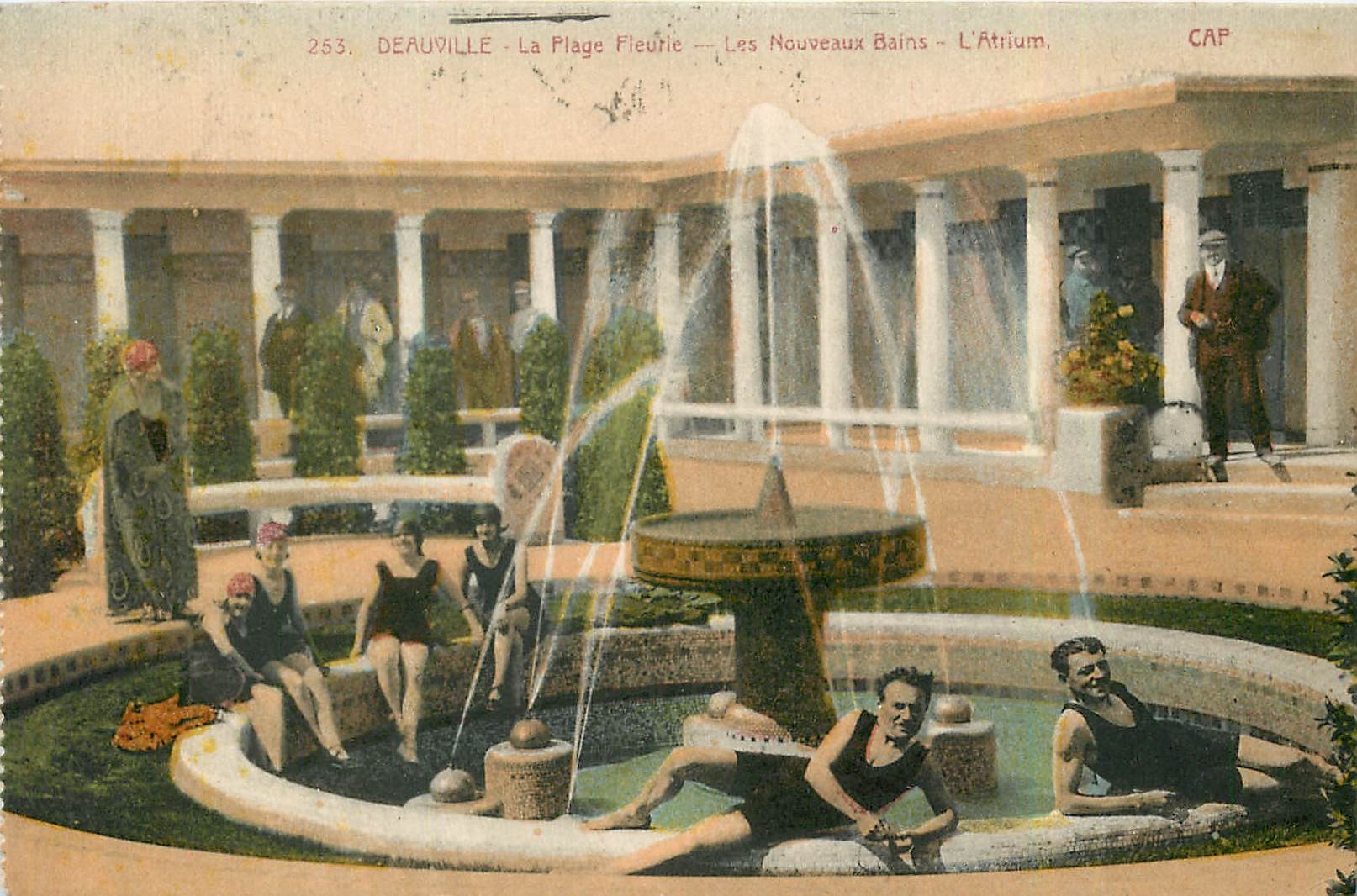 Deauville - La Plage Fleurie — Les Nouveaux Bains — L'Atrium — CAP