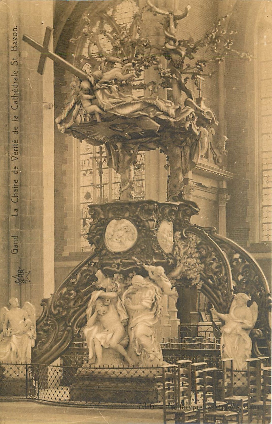 La Chaire de Vérité de la Cathédrale St. Bavon — Gand — éditée par Star
