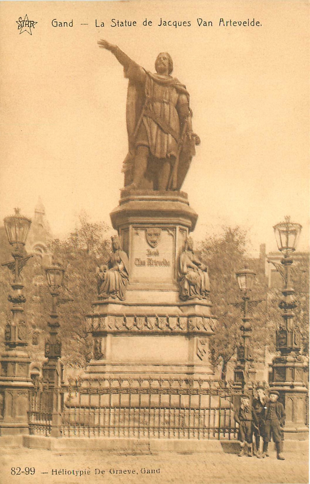 CPA Gand La Statue de Jacques V Artevelde