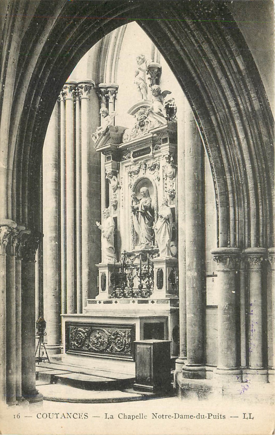 CPA Coutances La Chapelle Notre Dame du Puits