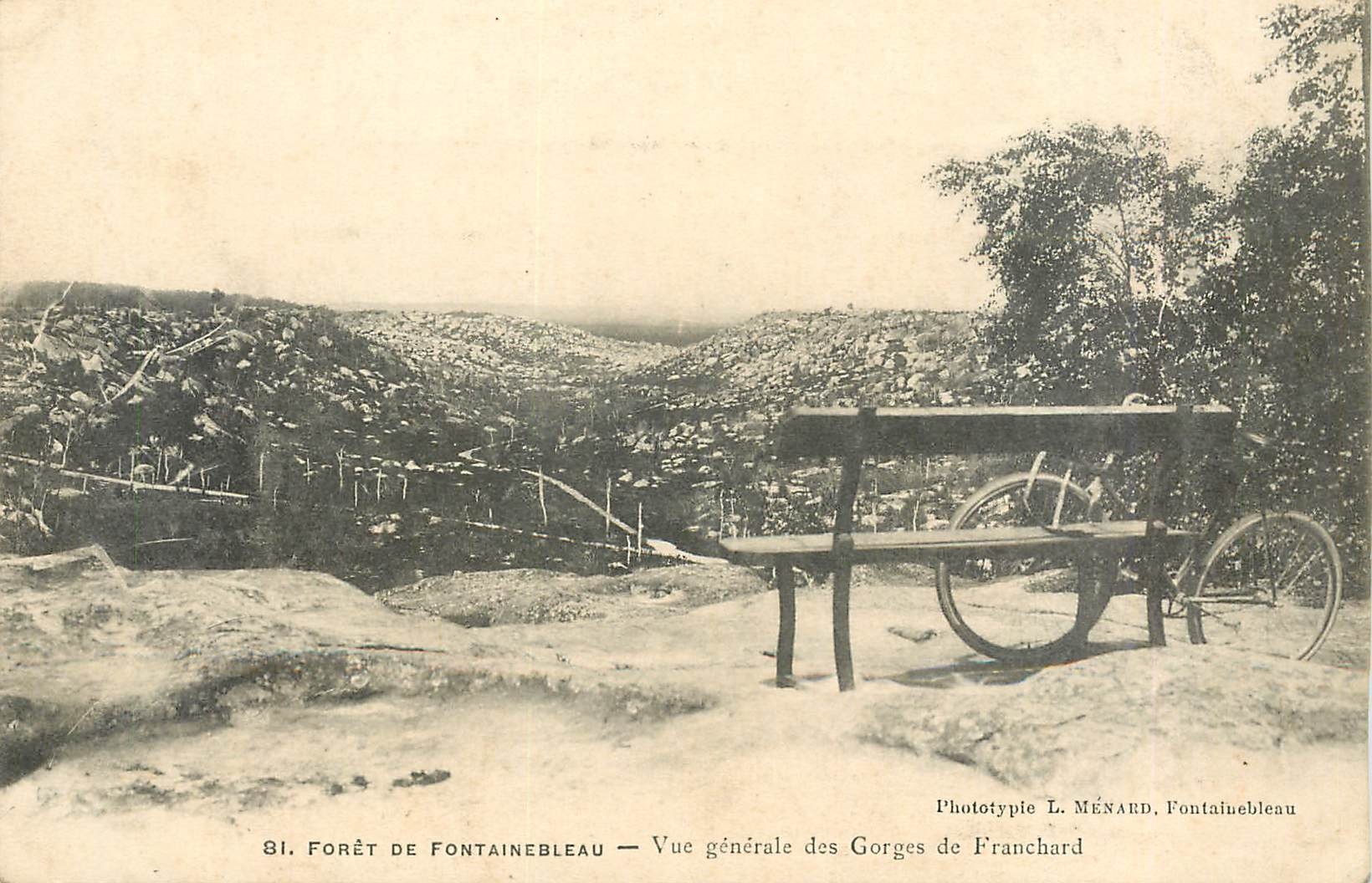 Forêt de Fontainebleau — Vue générale des Gorges de Franchard — Phototypie L. MÉNARD, Fontainebleau