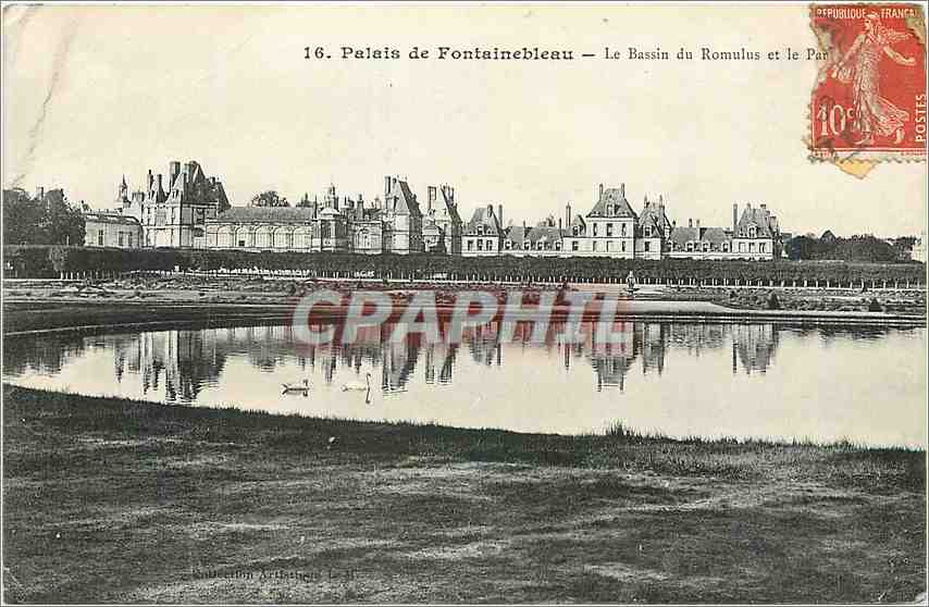 CPA Foret de Fontainebleau Le Bassin du Romulus et le Parc