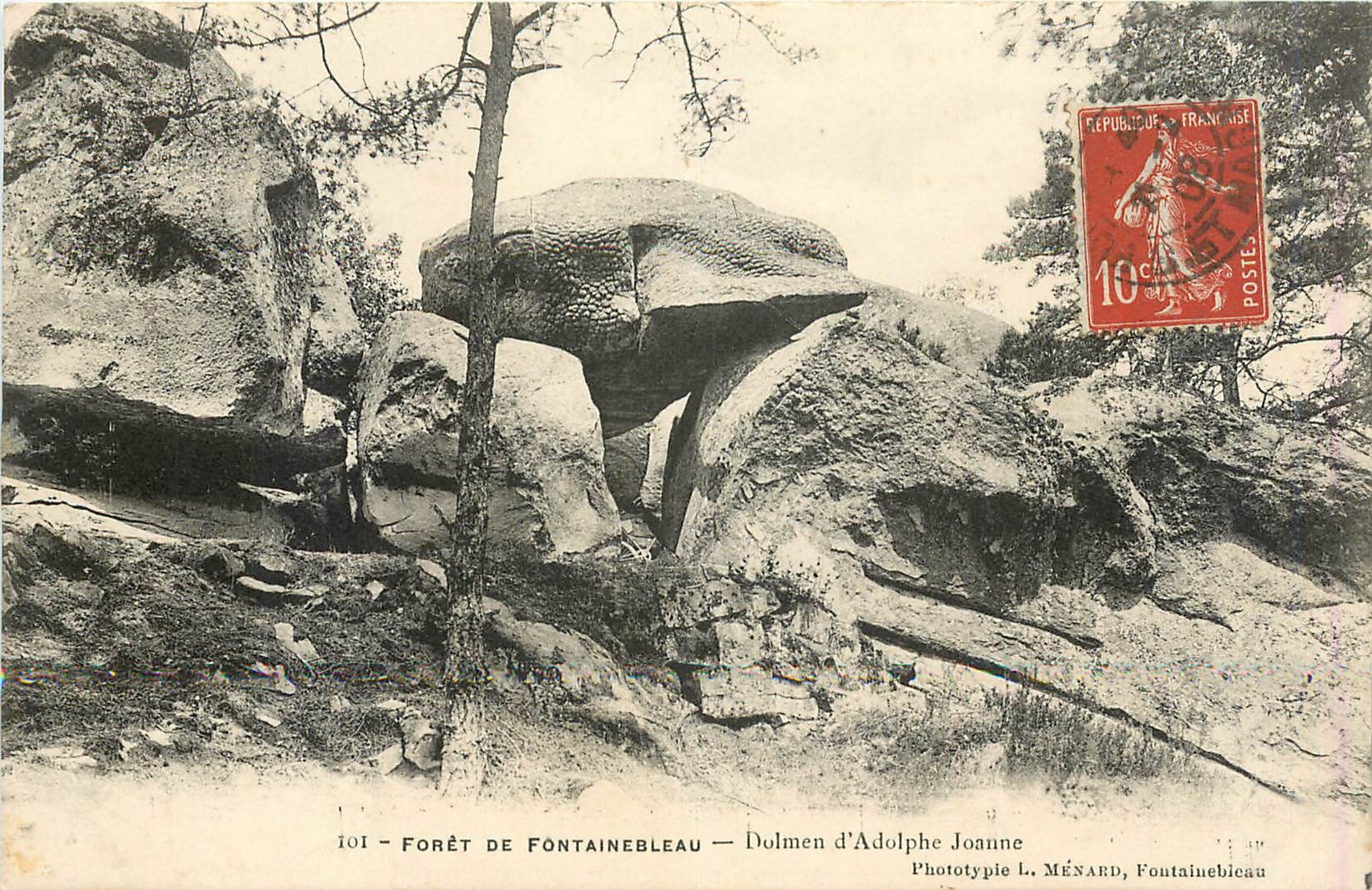 Forêt de Fontainebleau — Dolmen d'Adolphe Joanne — Phototypie L. Ménard, Fontainebleau