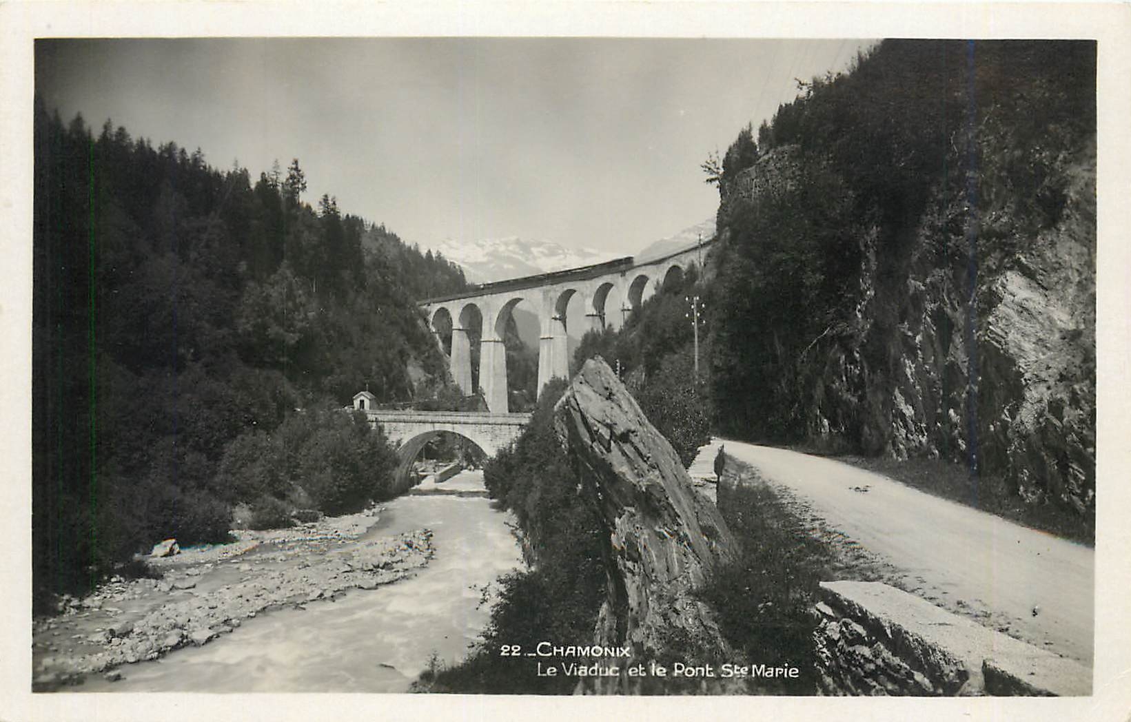 CPA Chamonix le Viaduc et le pont Ste Marie