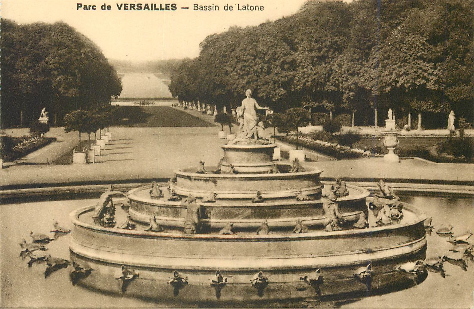 CPA parc de Versailles Bassin de latone
