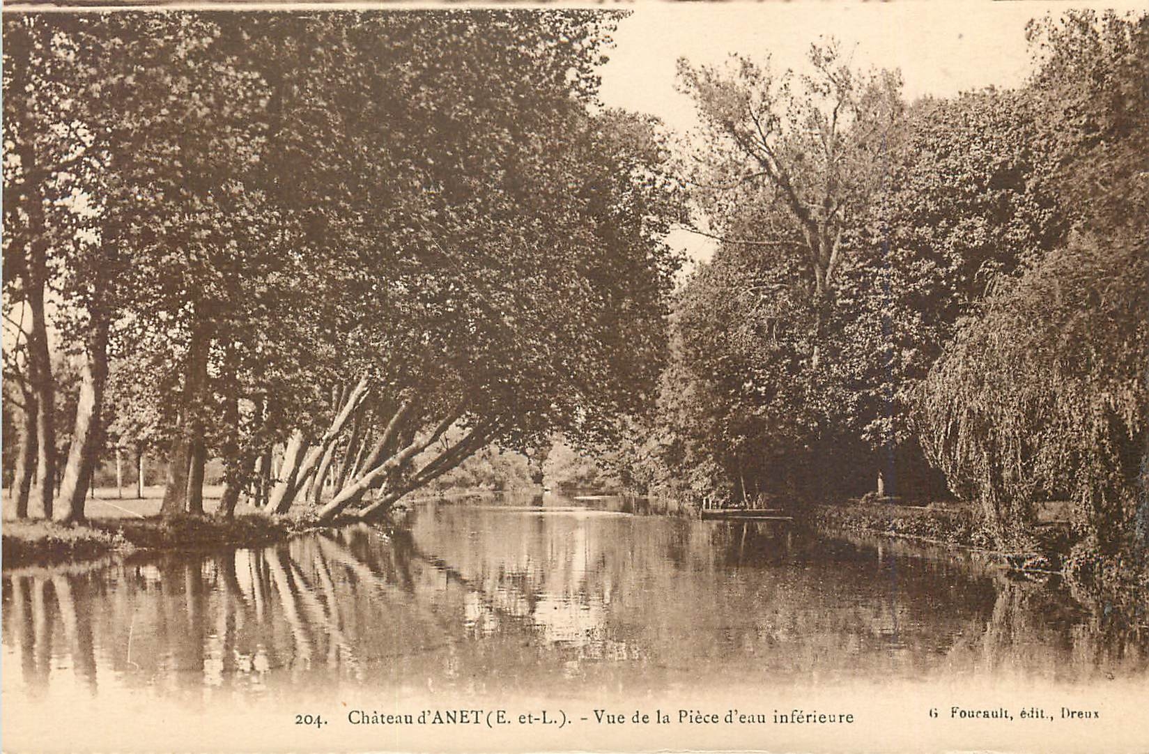 CPA Chateau d Anet E et L Vue de la Pice d'eau inferieur