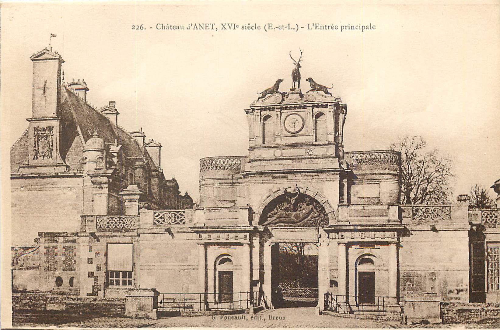 CPA Chateau d Anet E et L  L' Entrée principale
