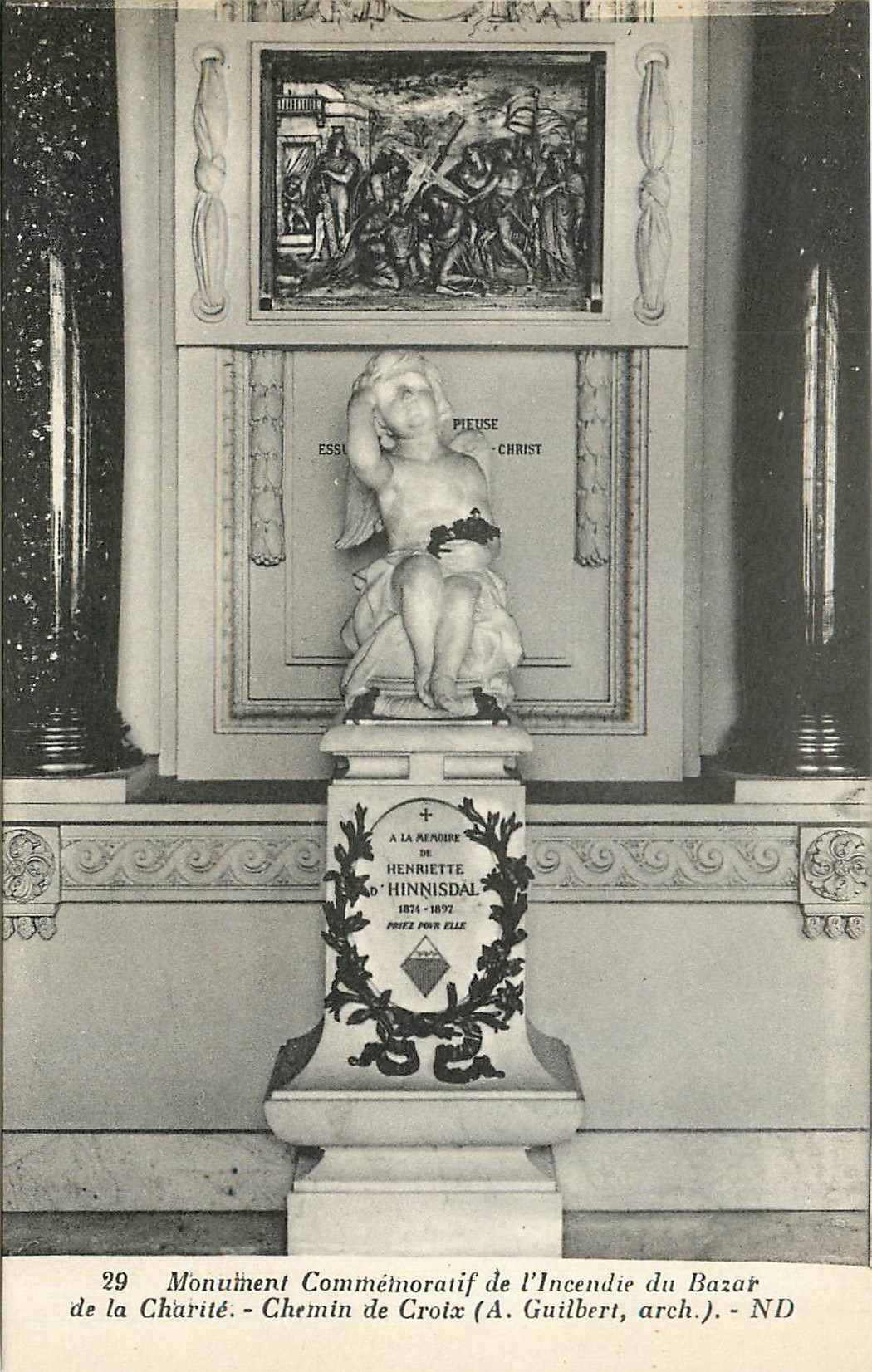 CPA Monument Commemoratif de l'Incendie du Bazar de la Charite Chemin de Croix 