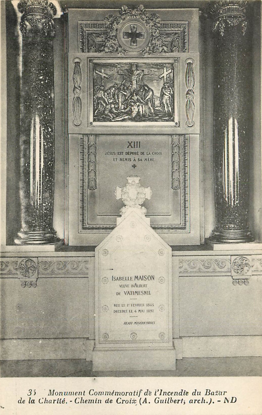 CPA Monument Commemoratif de l'Incendie du Bazar de la Charite Chemin de Croix 