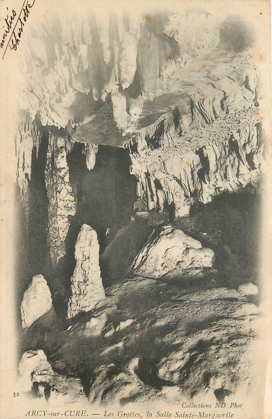 CPA Arcy sur Cure Les Grottes la Salle Sainte Marguerite 