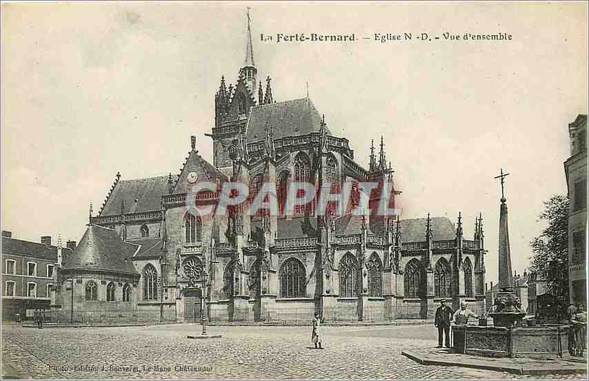 CPA La Ferte Bernard Eglise ND Vue d'Ensemble 