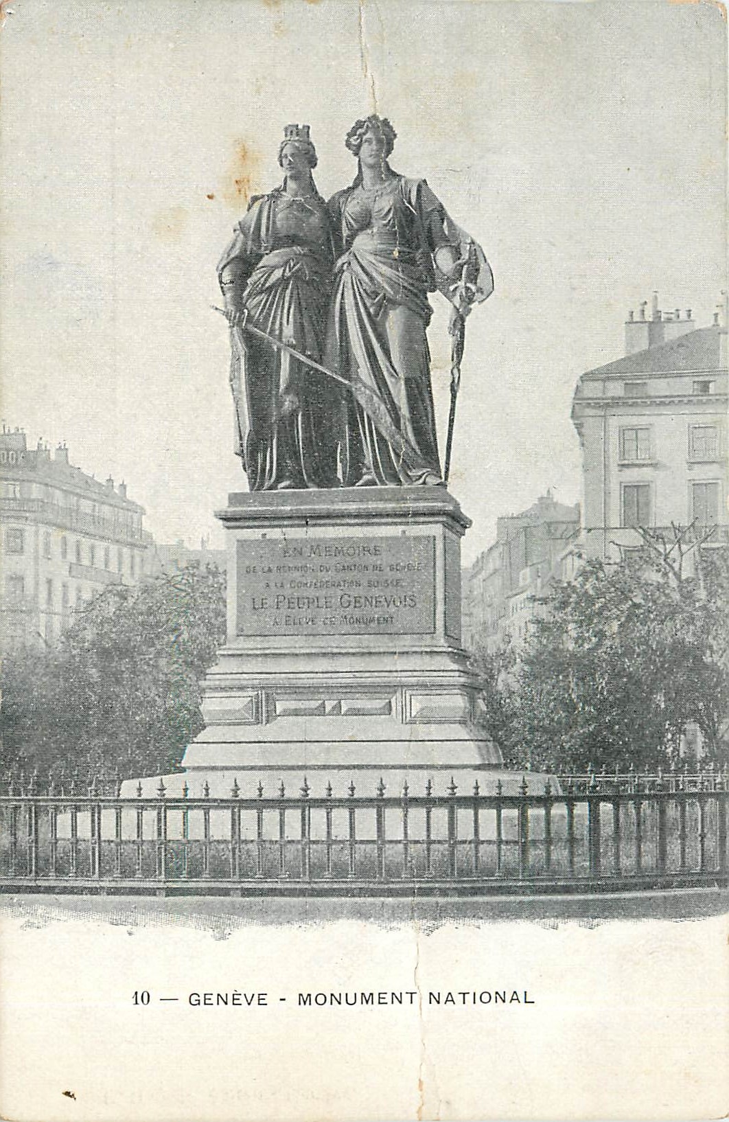 CPA Geneve Monument National 