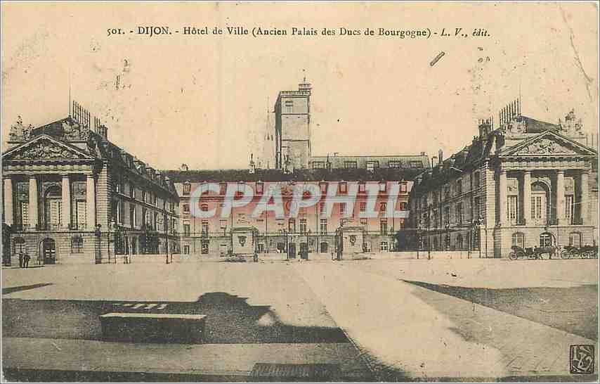 CPA Dijon Hotel de Ville Ancien Palais des Ducs de Bourgogne 