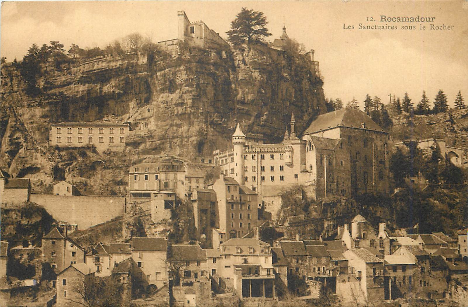 CPA Rocamadour Les Sanctuaires sous le Rocher 