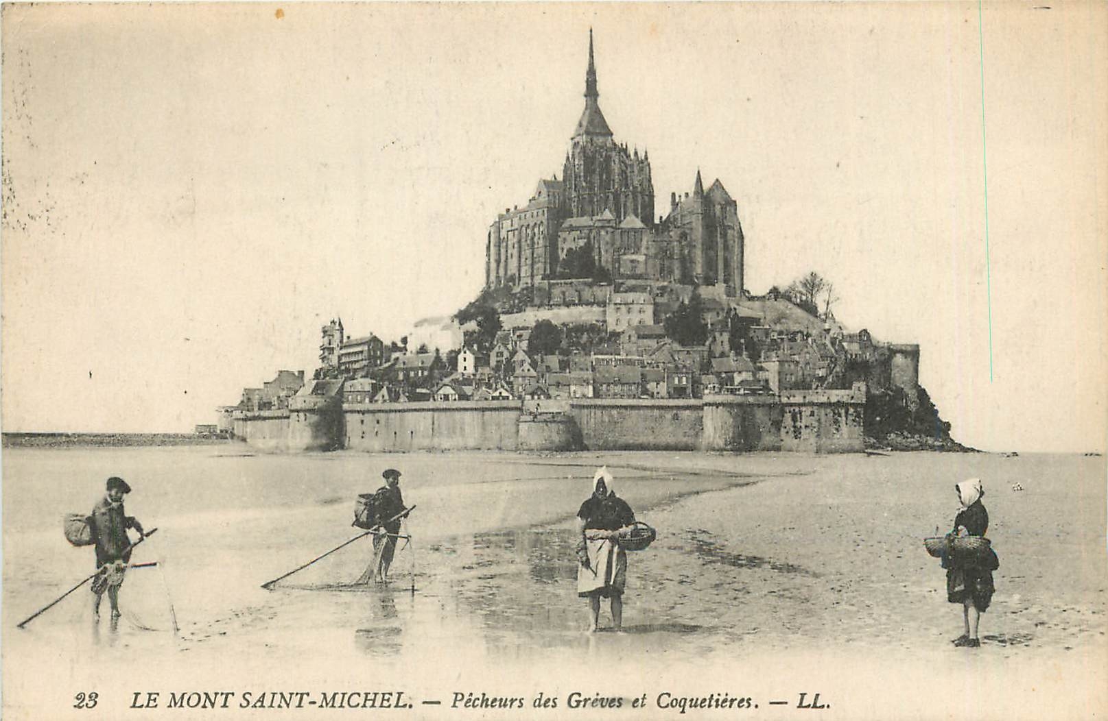 CPA Le Mont Saint Michel Pecheurs des Greves et Coquetieres 