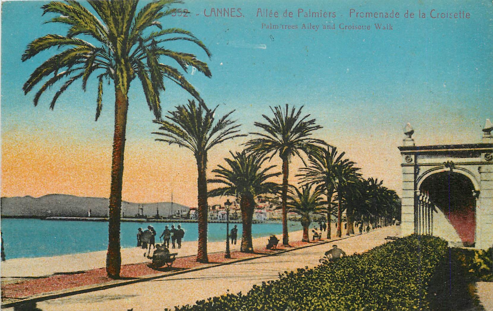 CPA Cannes Allee de Palmiers Promenade de la Croisette 