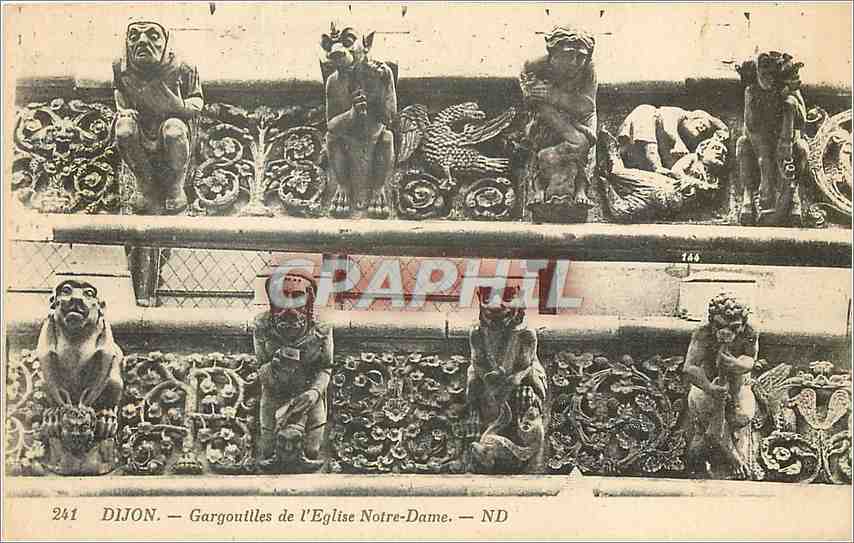 CPA Dijon Gargouilles de l'Eglise Notre Dame 