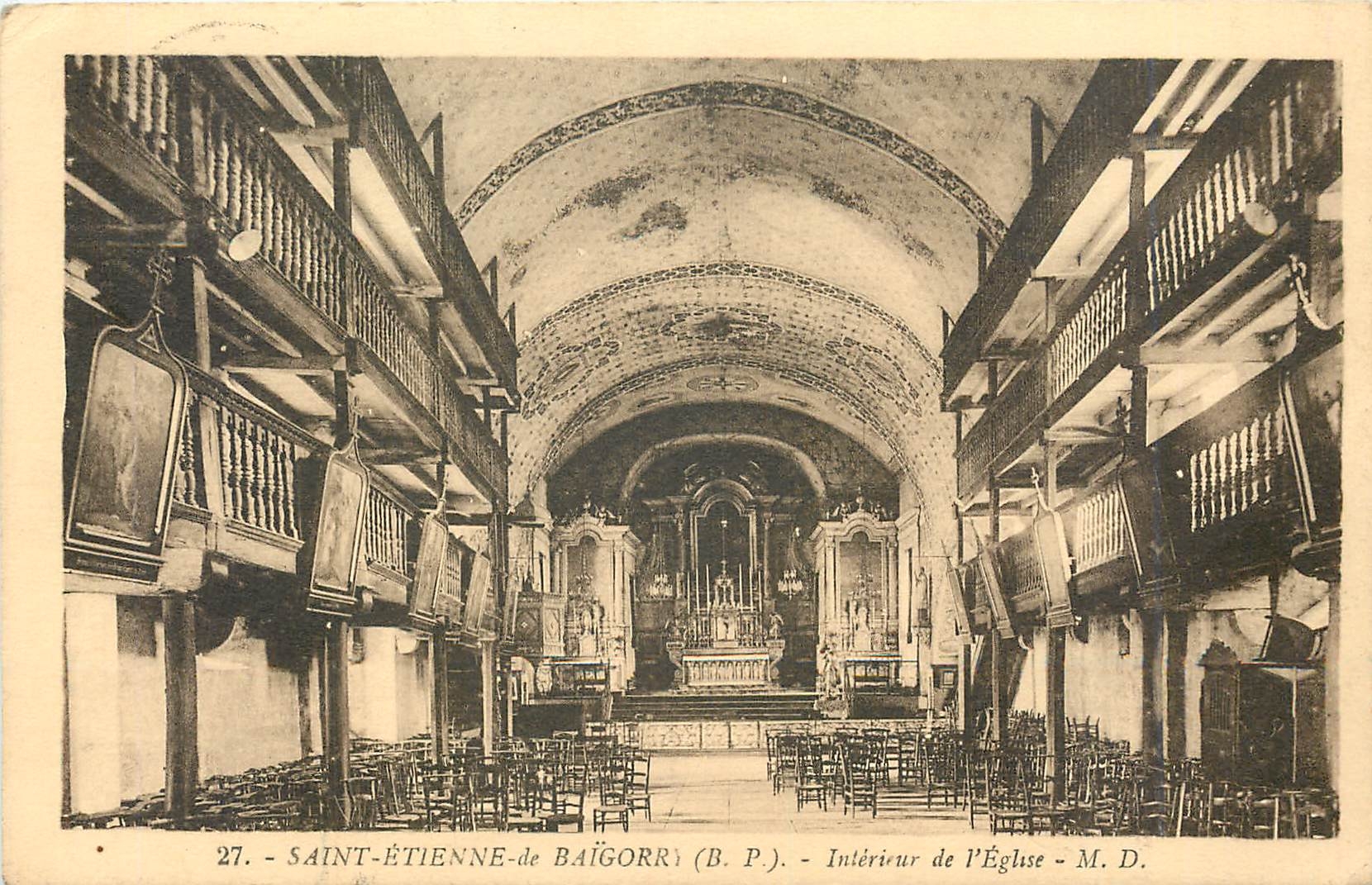 CPA Saint Etienne de Baigorry BP Interieur de l'Eglise 