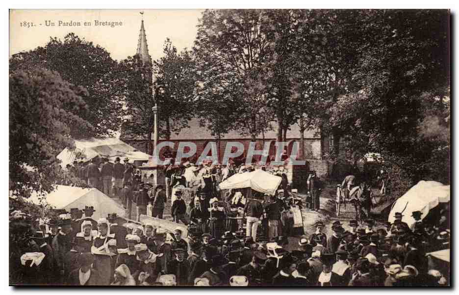 CPA un pardon en Bretagne Marche (lorient ?)