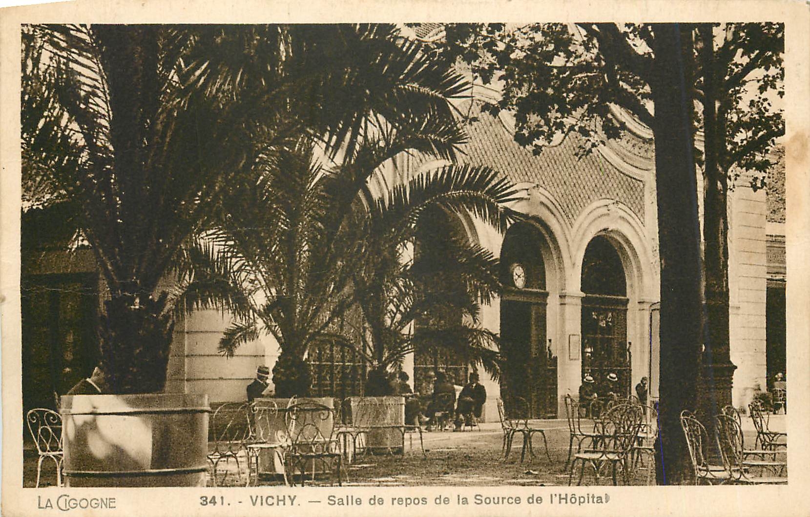 CPA Vichy Salle de Repos de la Source de l'Hopital 