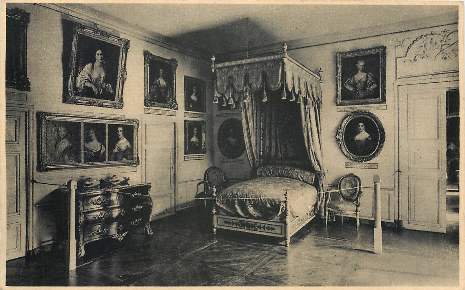 CPA Chateau de Bussy Rabutin Cote d'Or Chambre dite Chambre de Sevigne 