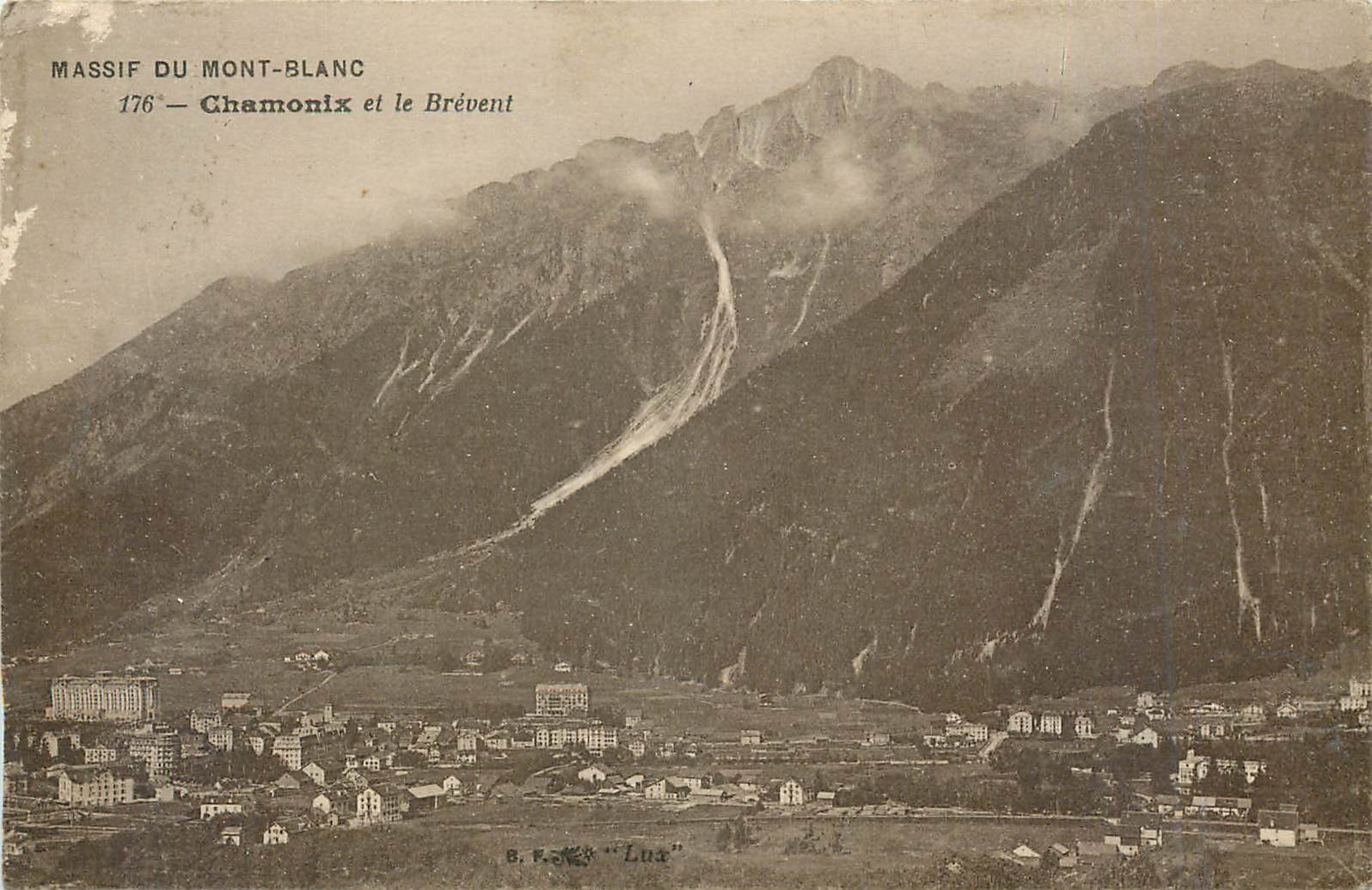 CPA Massif du Mont Blanc Chamonix et le Brevent 
