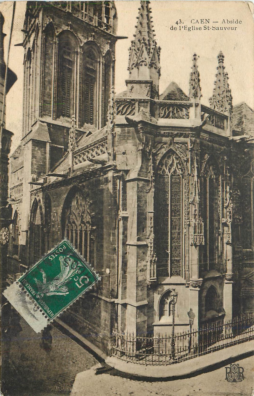 CPA Caen Abside de l'Eglise St Sauveur 
