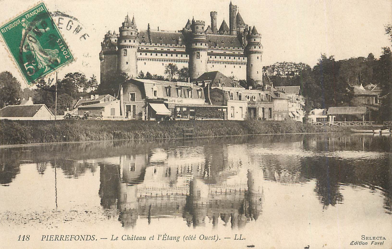 CPA Pierrefonds Le Chateau et l'Etang cote Ouest 