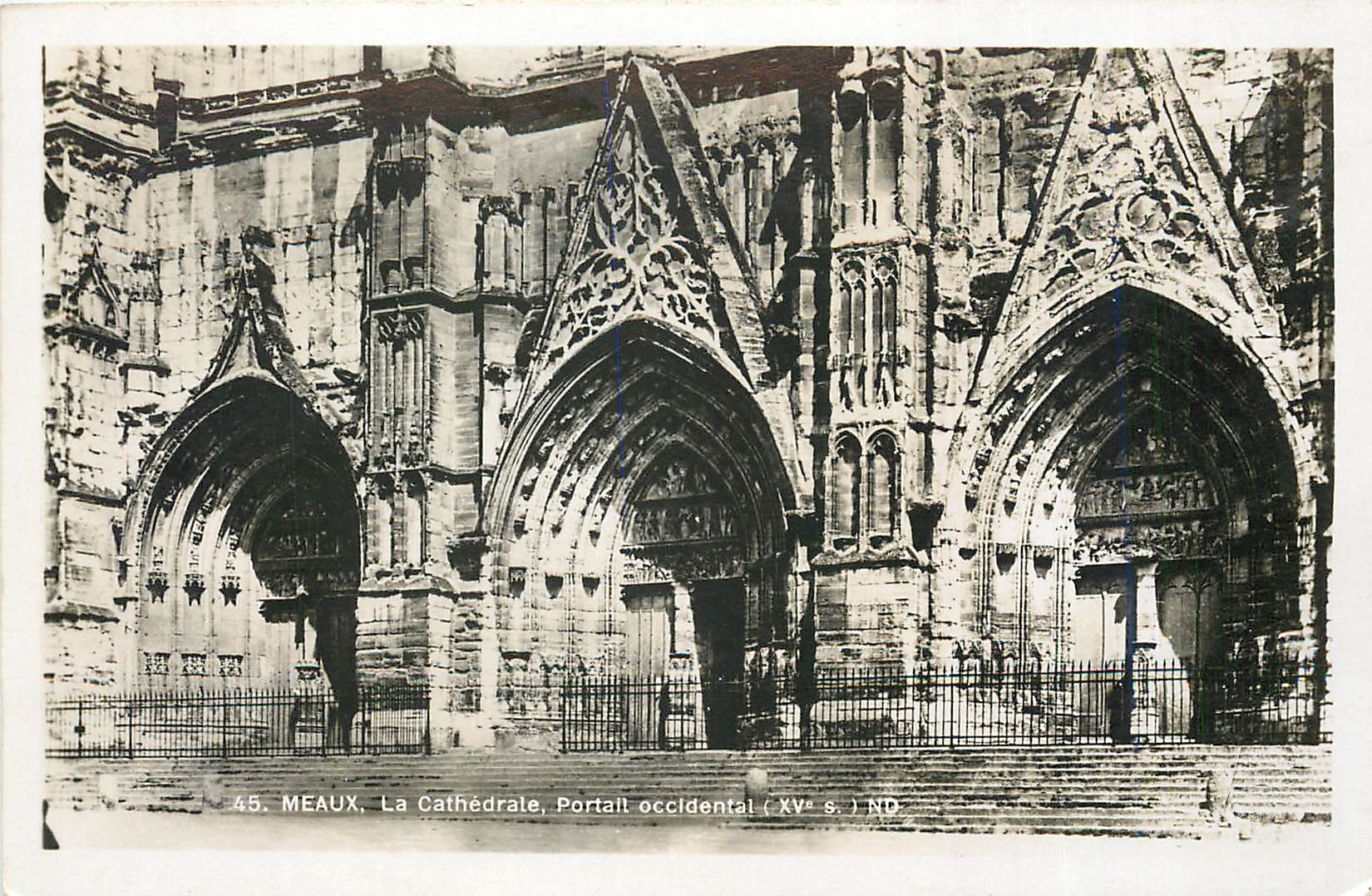 CPA Meaux Le Cathedrale 