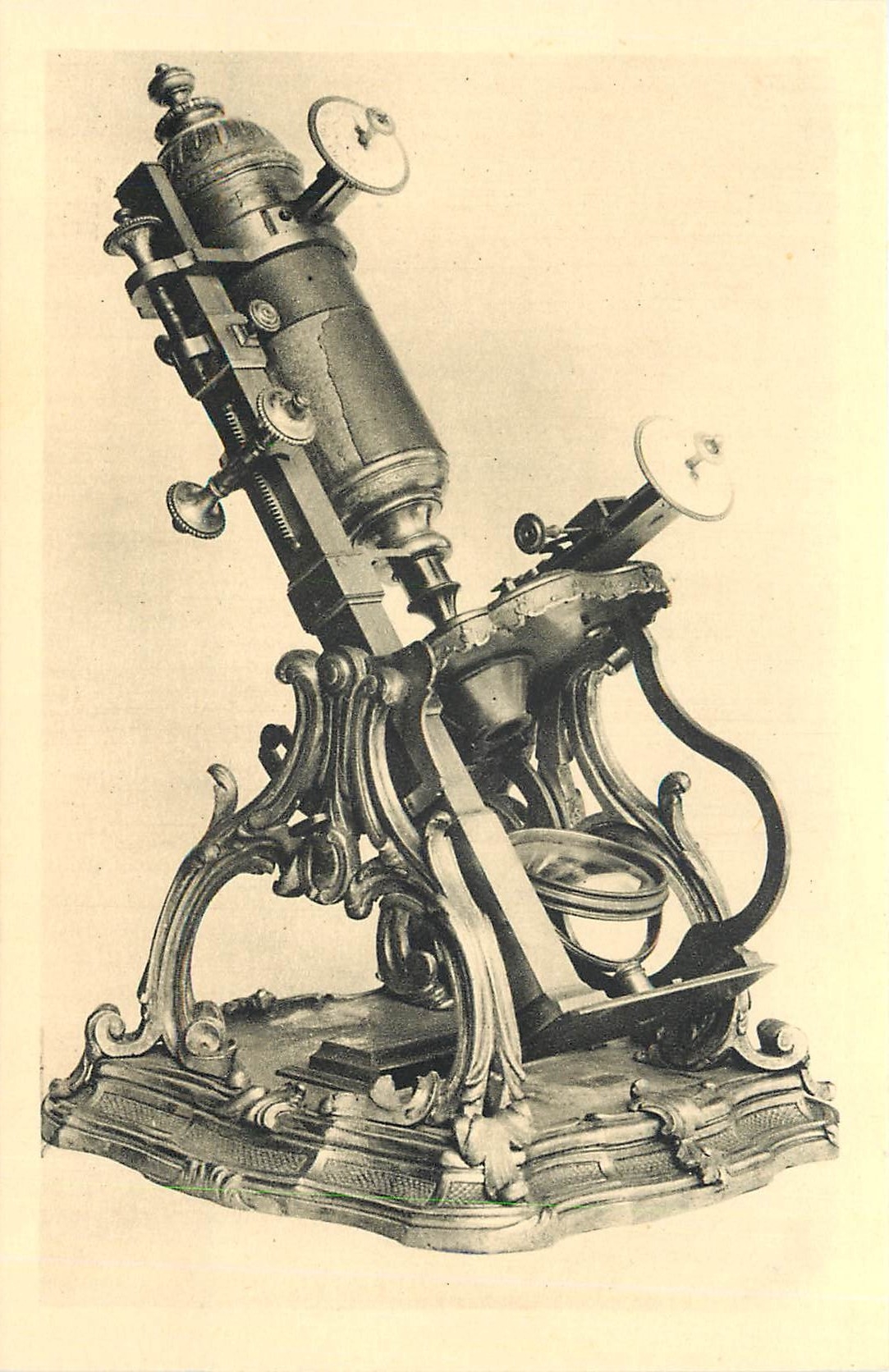CPA Nancy Musee historique lorrain au Palais Ducal Microscope dit de Stanislas 