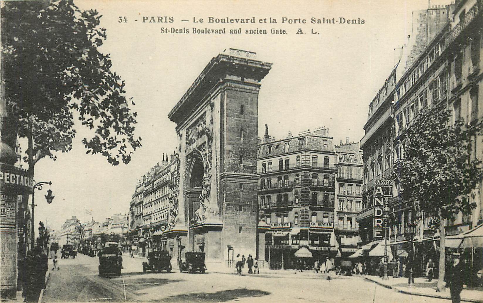 CPA Paris Le Boulevard et la Porte Saint Denis 